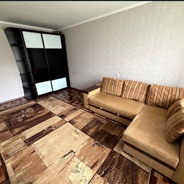 Слави бульв., 18