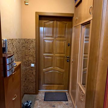 Олександра Мишуги вул., 1/1