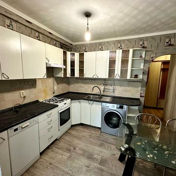 Тулузи вул., 16