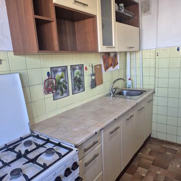 Русанівська набережна вул., 20