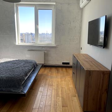 Вишгородська вул., 45/2