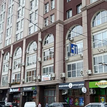 Подільська вул., 58