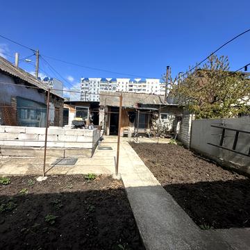 Деревообробна вул., 38