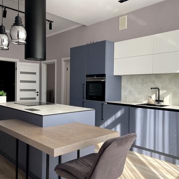 Мокра вул. (Кудряшова), 20-Б