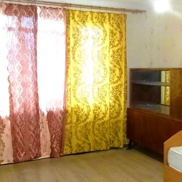 Северина Потоцького вул. (Сімнадцятого партзїзду), 32