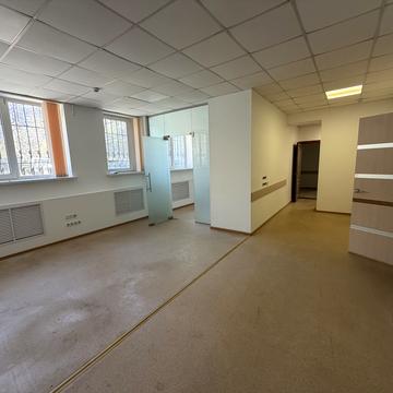 Антоновича вул. (Горького), 157