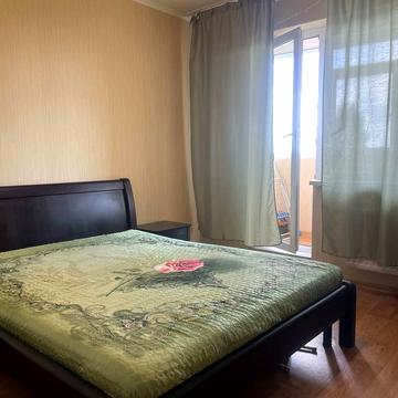 Титаренківський пров., 24