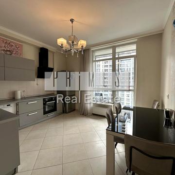 Андрія Верхогляда вул. (Михайла Драгомирова), 5