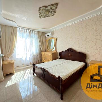 Єлизавети Чавдар вул., 13