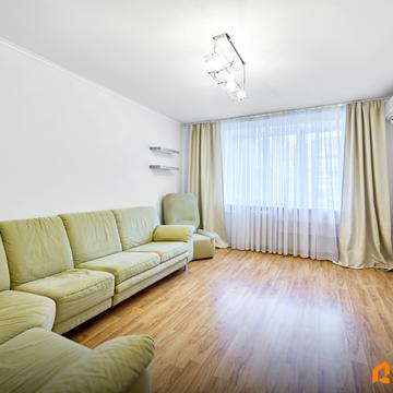 Золотоустівська вул., 48/5