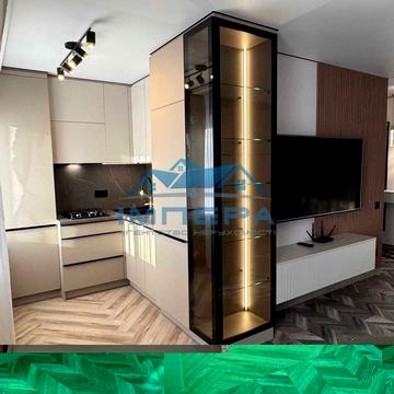 Небесної Сотні вул. (Леніна), 90