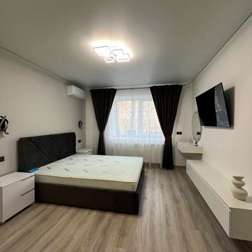 Вовчинецька вул., 2