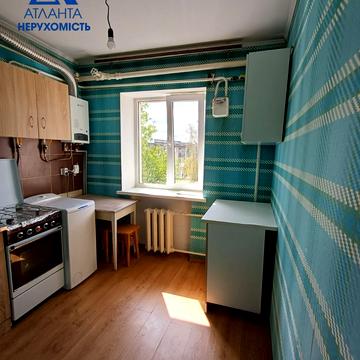 Президента Грушевського просп., 11