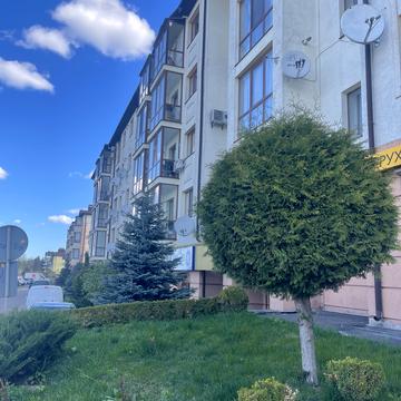 Щаслива вул., 14