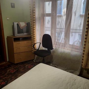 Святого Теодора пл., 3