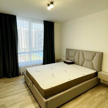 Юліана Пелеша вул., (Будинок 5)