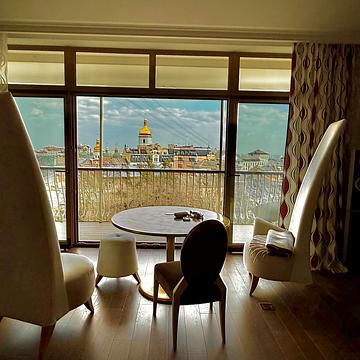 Ярославів Вал вул., 14-В