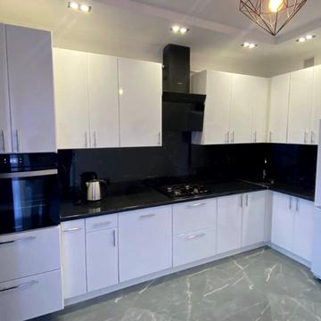 Тараса Шевченка вул., 27