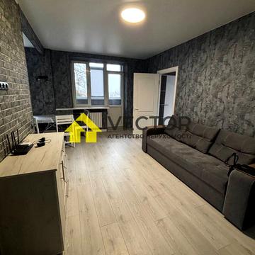 майдан Незалежності пл., 18