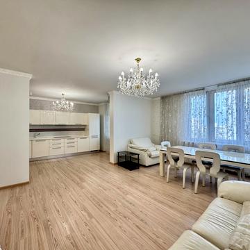 Валерія Лобановського просп. (Червонозоряний), 6-В