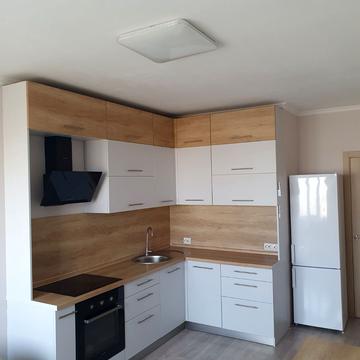 Юрія Пасхаліна вул. (Ілліча), 17