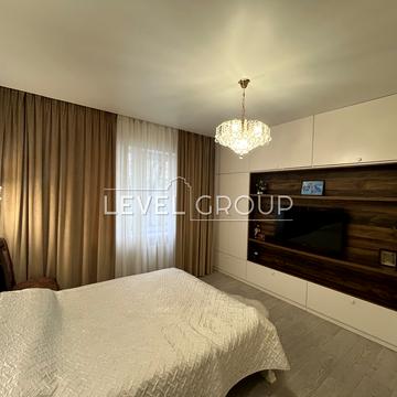 Сирецька вул., 32