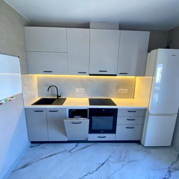 Предславинська вул., 42