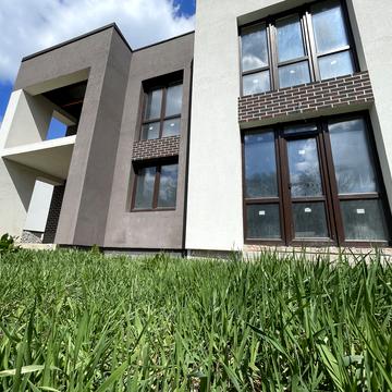 Лісова вул., 20