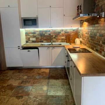 Ованеса Туманяна вул., 1-А