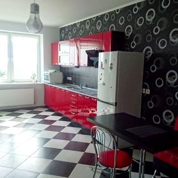 Ушинського вул., 14-Б