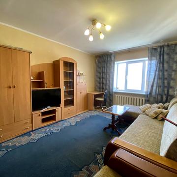 Ревуцького вул., 5