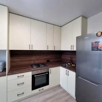 Сімейна вул., 4