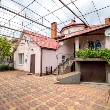 Ромашкова вул.