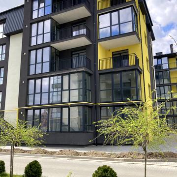 Боголюбська вул., (Будинок 4)