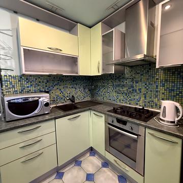 Олександра Кониського вул., 34