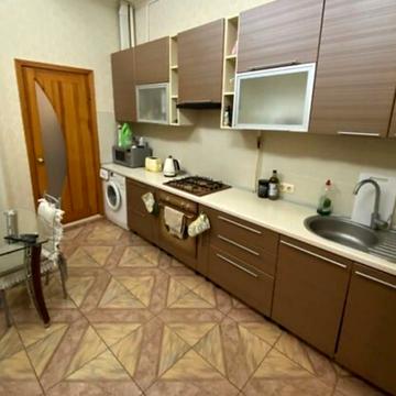 Святослава Караванського вул. (Жуковського), 36