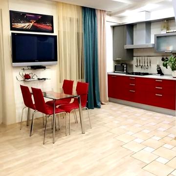 Дмитра Яворницького просп. (Карла Маркса), 83