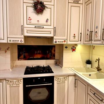 Прохоровська вул., 17