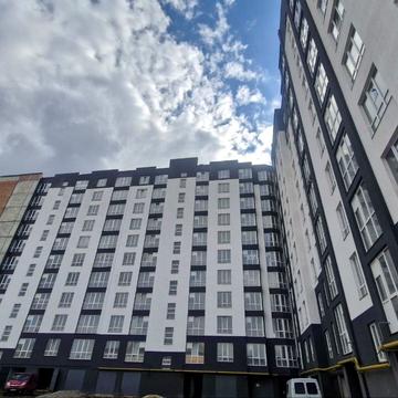 Чорновола вул., (Будинок 2)