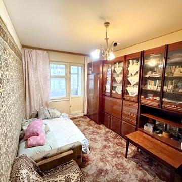 Червоної Калини просп. (Володимира Маяковського), 81-Б