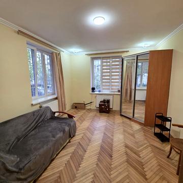 Ліська вул., 7