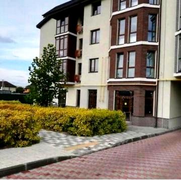 Сімейна вул., 1