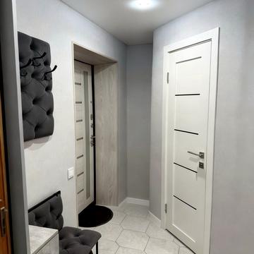 Льва Ландау просп. (50-річчя СРСР), 16