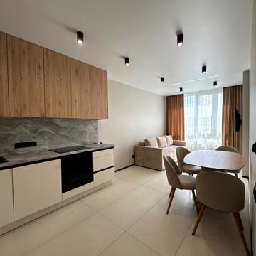 Замарстинівська вул. (Калініна), 4