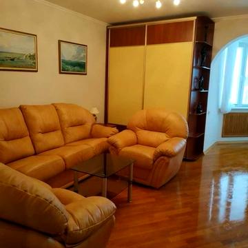 Володимира Івасюка просп. (Героїв Сталінграду), 24-А