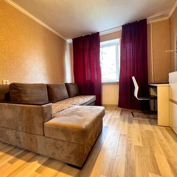 Любомира Гузара просп. (Космонавта Комарова), 9-А