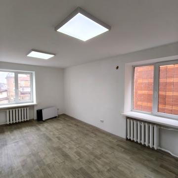 Королеви Єлизавети ІІ вул. (Глинки), 15-А