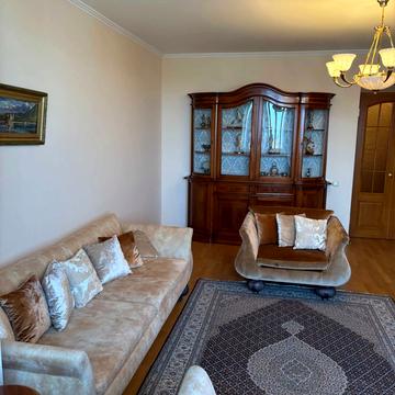 Старонаводницька вул., 8-А