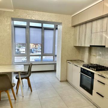 Володимира Івасюка вул., 21-В