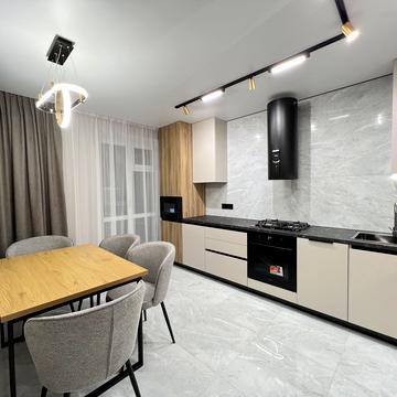 Сергія Корольова вул., 26